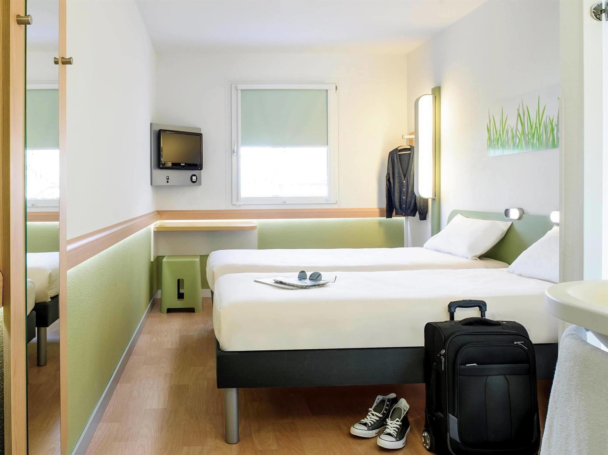 ibis Darmstadt City Buitenkant foto